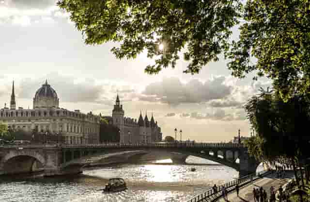 碧琮职业教育园在全国招募仅限200个有限合伙人