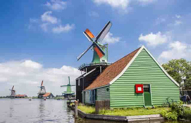 扬州无人机哪家便宜(扬州奥特莱斯哪家便宜)